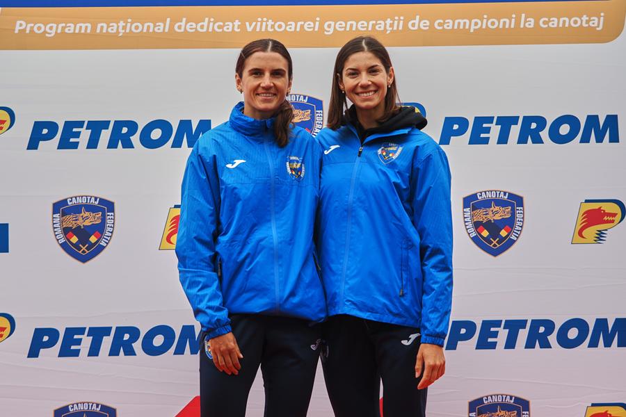 Ionela Cozmiuc și Gianina van Groningen la prezentarea lotului FOTO Raed Krishan Echipajele României, prima luptă pentru medalii la Campionatele Europene de canotaj de la Szeged: aur, argint și bronz pentru România!