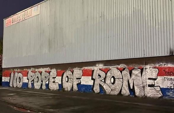 Război între fanii celor de la Rangers și Celtic, după moartea lui Papa Francisc » Gestul suporterilor echipei lui Ianis Hagi a revoltat pe toată lumea