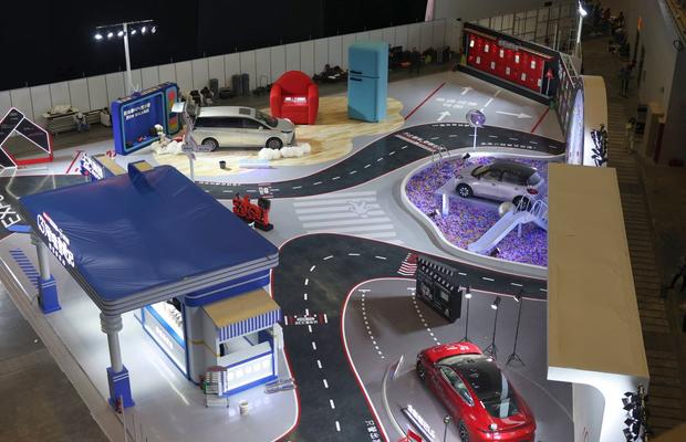 Salonul Auto de la Shanghai: China spulberă toate recordurile, cu peste 100 de modele noi, unele integrând AI-ul Deep Seek. Cele mai tari informații
