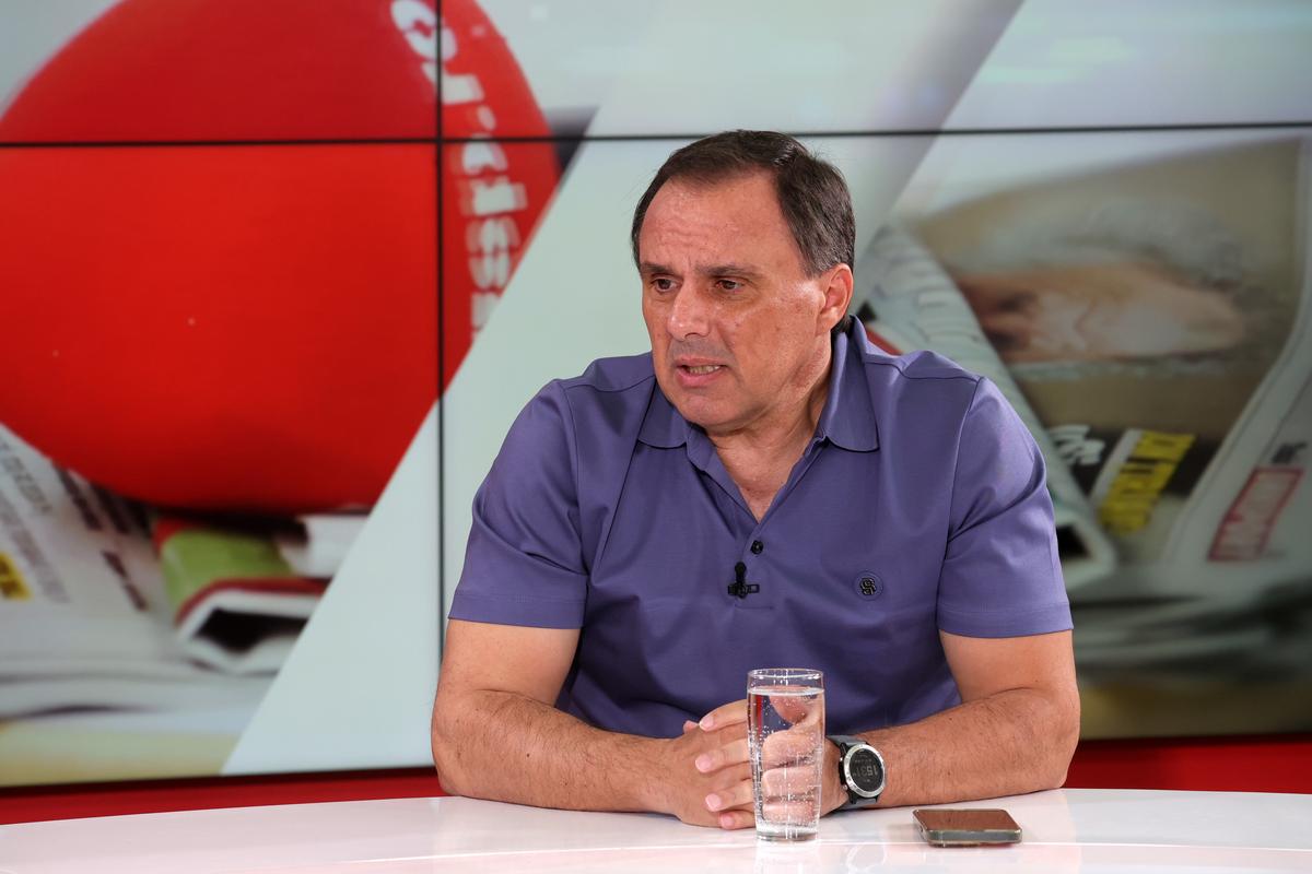 „De ce parte ești, ca să te bag la apă?” » Basarab Panduru, răspuns direct pentru Ovidiu Ioanițoaia: „Aia este Steaua noastră”