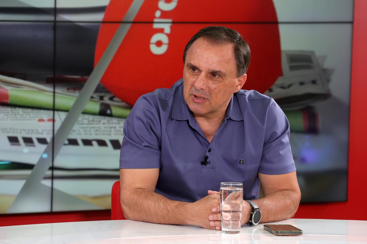 „De ce parte ești, ca să te bag la apă?” » Basarab Panduru, răspuns direct pentru Ovidiu Ioanițoaia: „Aia este Steaua noastră”
