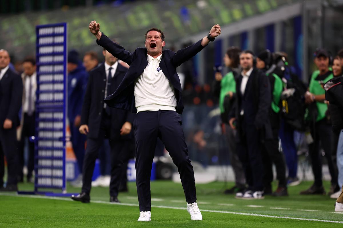 Aer de DUBLA ISTORICĂ! Cristi Chivu se califică într-un mod fantastic în finala Cupei Italiei » În minutul 68, Como o conducea pe Inter cu 2-0