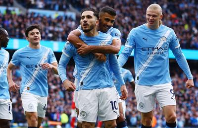 Guardiola, despre criticile lui Rooney: „Oamenii pot spune lucruri stupide”