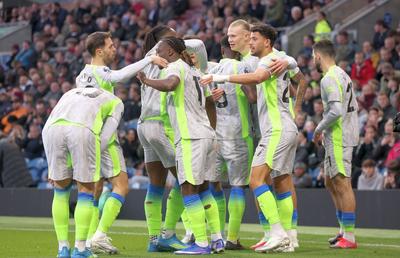 Șah la titlu?! City o retrogradează pe Burnley și e LIDER în Premier League » Clasament nebun
