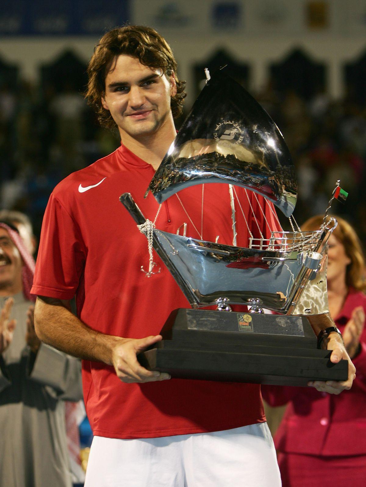 Roger Federer nu va mai juca până în 2021! A suferit a doua operație la genunchiul piciorului drept » Mesaj pentru fani