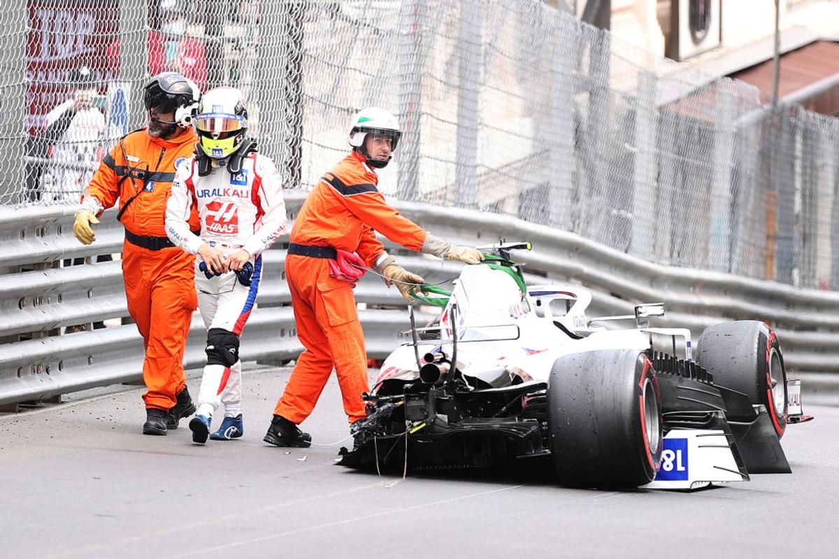 Mick, fiul lui Michael Schumacher, și-a făcut praf mașina la Monaco » N-a mai luat startul în calificări