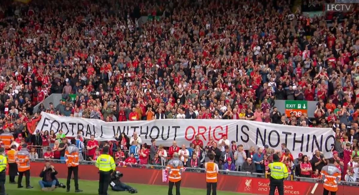 Despărțire emoționantă pe Anfield, imediat după pierderea titlului: „Fără tine, fotbalul nu înseamnă nimic!”
