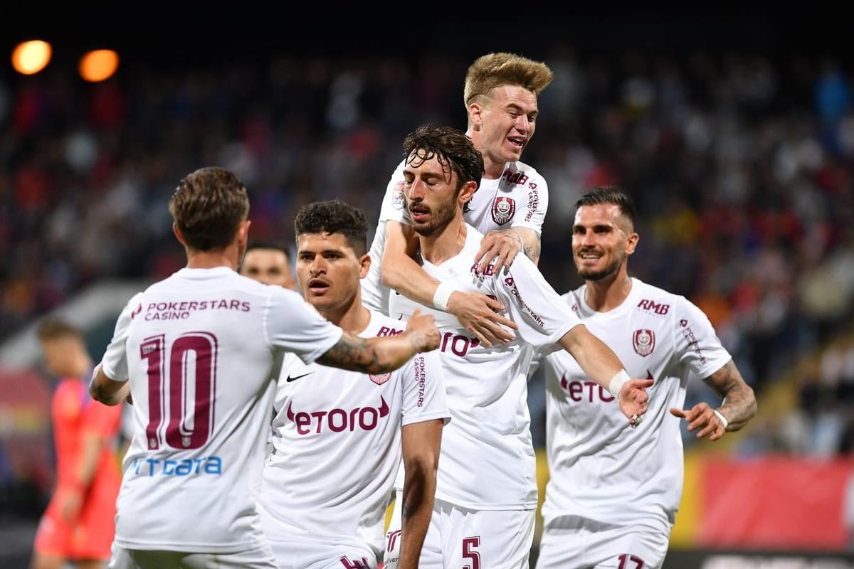 FCSB - CFR Cluj 3-1. Șut din orgoliu » Victorie roș-albastră în fața unei campioane venite la Buzău cu rezervele și fără Dan Petrescu
