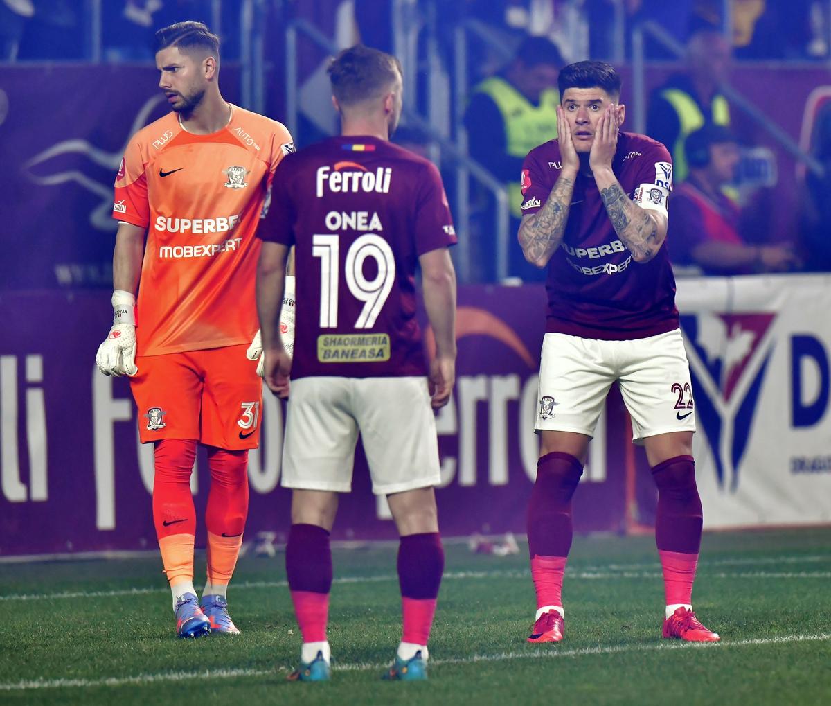 Rapid - CSU Craiova 2-3 » Adio, vis european! Rapid a jucat cu om în plus, dar a cedat pe teren propriu în fața „juveților”