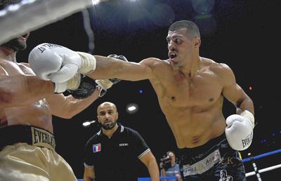 Unul dintre cei mai cunoscuți kickboxeri români, prins dopat » „Rambo” a fost suspendat 4 ani!