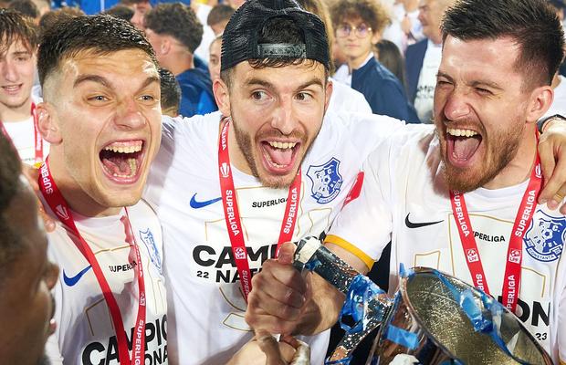Doar cu Hagi se poate! 10 jucători care-i datorează totul „Regelui” » Erau prăbușiți, dar au devenit campionii României: de la „legiunea Dinamo” până la fotbalistul alungat de Iftime