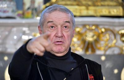 După ratarea titlului, Becali îi dă șanse jucătorului trecut pe linie moartă: „Gata, o să joace și el”