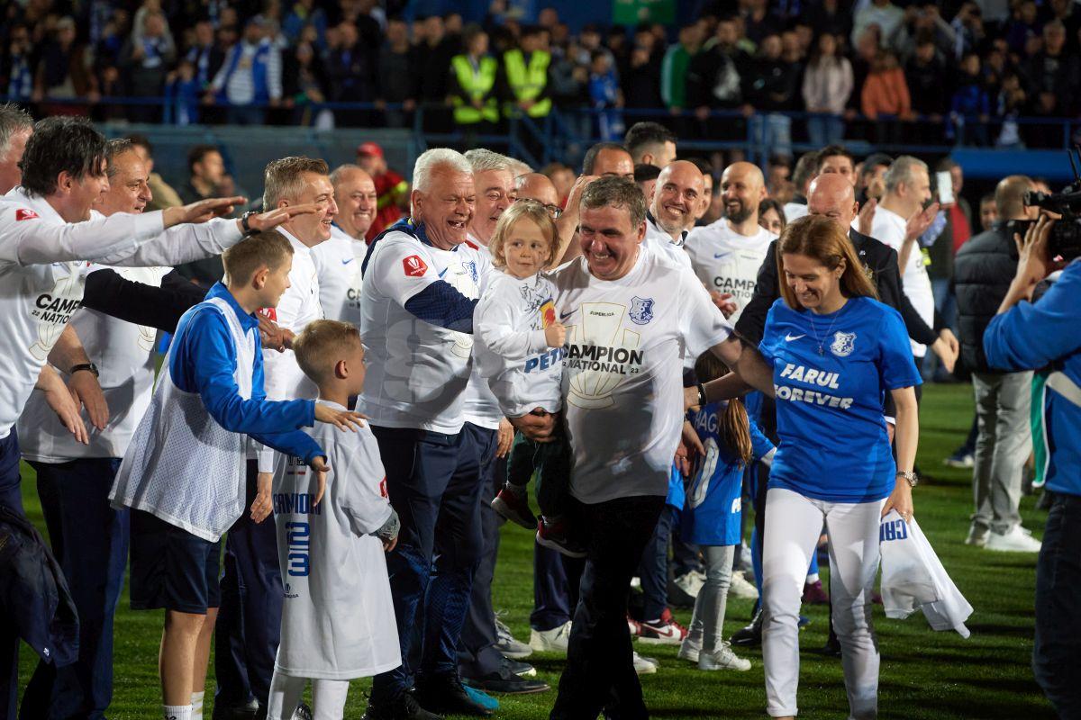 Hagi dă din casă: „Soția are noțiuni de fotbal, dar nu se bagă. Ar fi chiar culmea!” » Dezvăluie cum se relaxează acasă și ce va face în vacanța din Mallorca