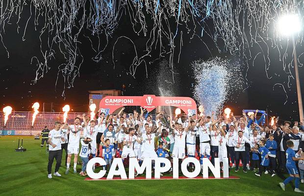 4 jucători de la Farul, cei mai buni în meciul care a adus titlul » Cine de la FCSB a avut o seară de coșmar