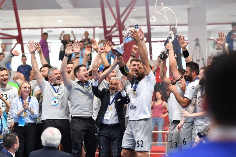 CSM București ridica trofeul în 2019 / FOTO: Raed Krishan (GSP.ro) Întrerupe Dinamo „seceta” în Europa? Cât a trecut de la ultimul trofeu continental cucerit de o echipă din România, indiferent de sport