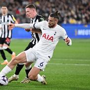 Radu Drăgușin, titular în Tottenham - Newcastle, foto: Getty Images
