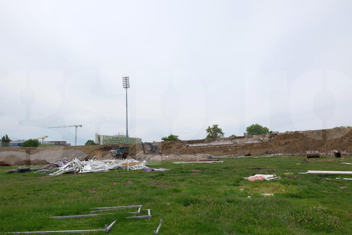 Vizită GSP pe șantierul de pe „Dan Păltinișanu” » Printre ruinele de pe „Monumentalul” violet: așa arată azi arena lui Poli Timișoara