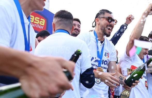 Îi costă aroganța! Cum vor fi pedepsiți fotbaliștii lui FC Argeș pentru ieșirile triviale la adresa lui Nicușor Dan și a alegătorilor lui