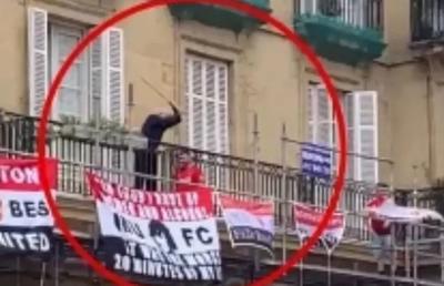 Marca: „Eroul de la Bilbao” » Un bărbat în vârstă i-a alungat pe englezi cu bastonul!