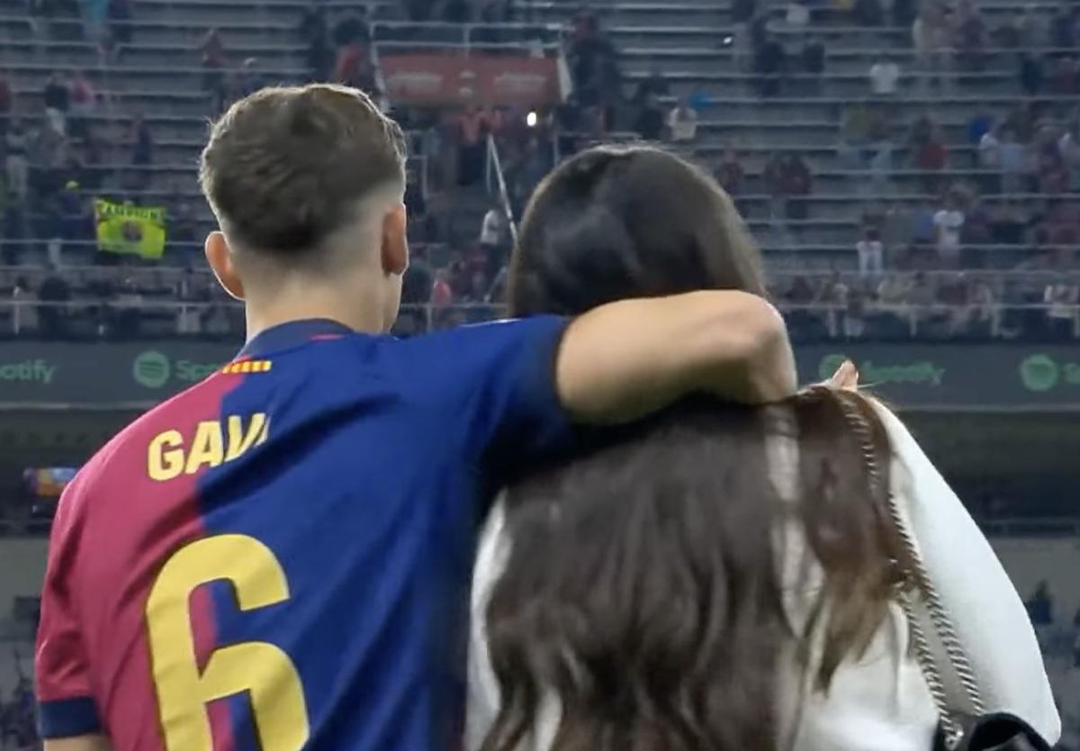 Nu se mai ascund! Starul Barcelonei și-a prezentat noua cucerire: a apărut lângă el la petrecerea de titlu
