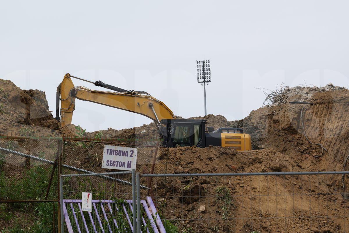 Vizită GSP pe șantierul de pe „Dan Păltinișanu” » Printre ruinele de pe „Monumentalul” violet: așa arată azi arena lui Poli Timișoara