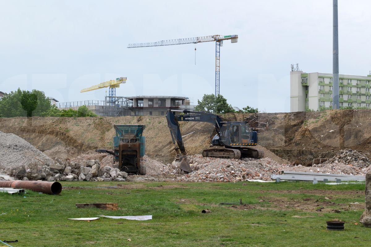 Vizită GSP pe șantierul de pe „Dan Păltinișanu” » Printre ruinele de pe „Monumentalul” violet: așa arată azi arena lui Poli Timișoara
