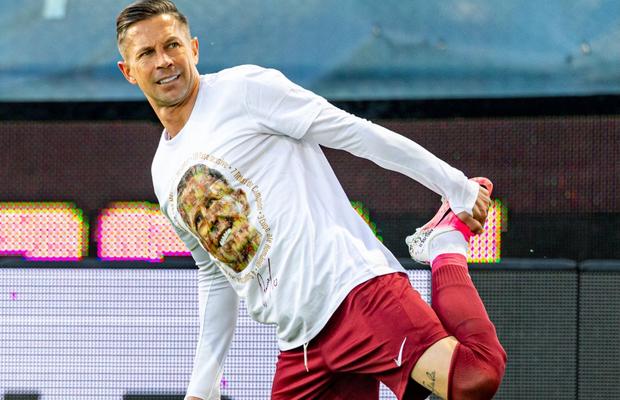 La ultimul meci din carieră, printre lacrimi, Ciprian Deac a avut un sfat pentru tinerii fotbaliști: „Asta le transmit!”