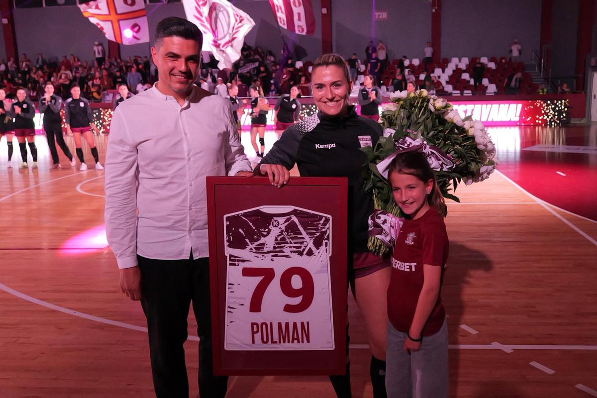 Retragere Estavana Polman