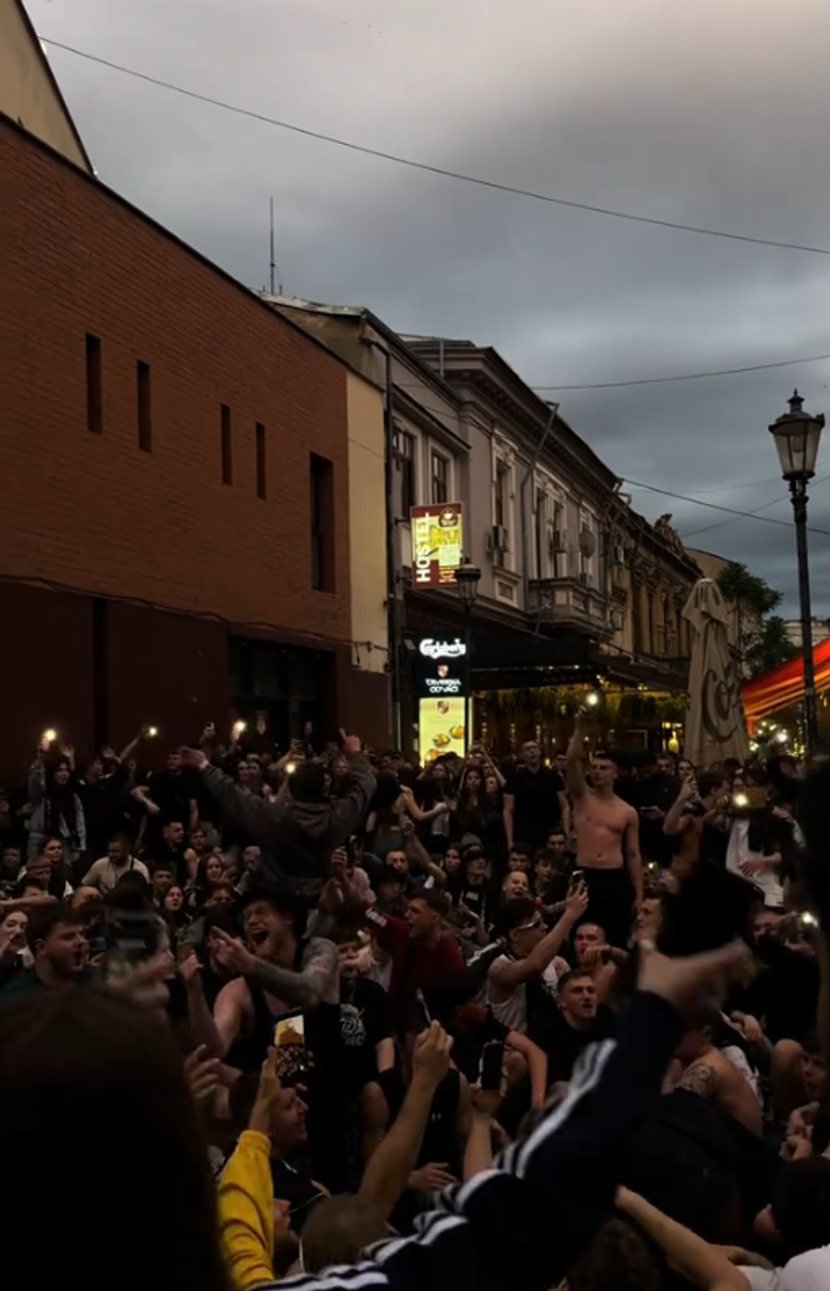 Concertul lui Max Korzh a adus scene ca-n marile peluze europene! Imagini incredibile pe gazonul Arenei Naționale