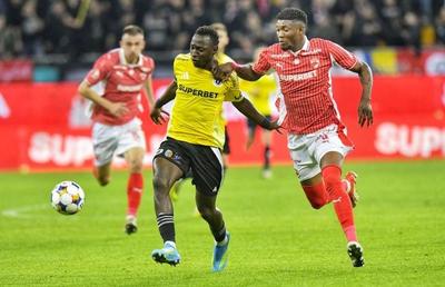 Dinamo la cota 2.400! Cu cine au avut „câinii” cele mai multe victorii din Liga 1