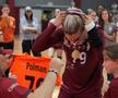 Cu o bere rece în mână, Estavana Polman s-a descătușat: „Mă voi întoarce la București! Un singur lucru nu o să-mi lipsească”