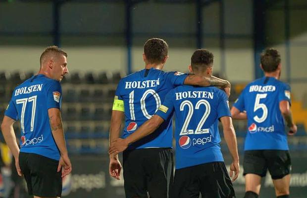 VIITORUL. Pierdere importantă pentru echipa lui Hagi » „Regele” a făcut anunțul la TV: „Da, chiar pleacă, n-am ce să fac!”