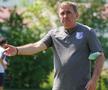 Farul și Viitorul au fuzionat. Noua echipă, Farul Constanța, s-a reunit azi, sub comanda lui Gică Hagi (56 de ani), revenit pe banca tehnică după o pauză de un an.