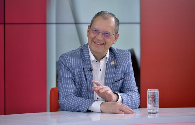 Invitat special la „Prietenii lui Ovidiu”: Dumitru Prunariu, singurul român care a ajuns în Cosmos. Miercuri, de la ora 21:00, pe GSP.ro