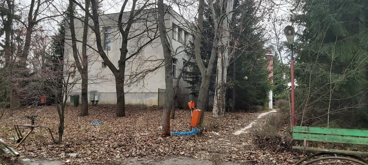 RAPID - Noua bază „Constructorul” + Fosta Pro Rapid