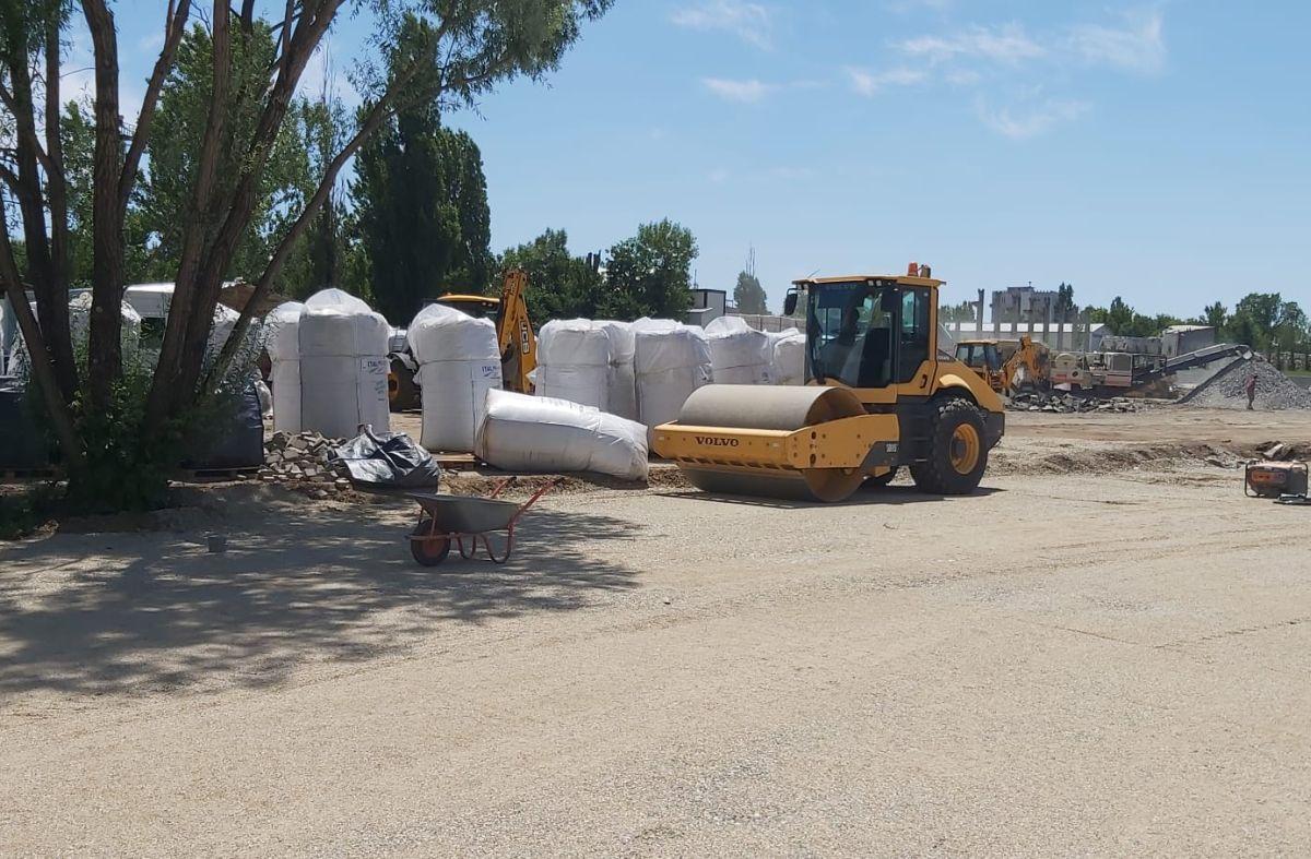 Dan Șucu, în „inspecție” la baza de 5,5 milioane de euro a Rapidului » Lucrările capătă avânt