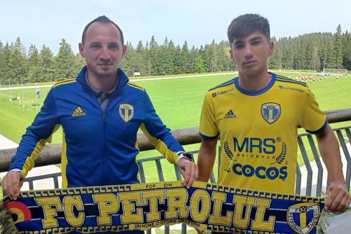 Musi în tricoul galben-albastru. Foto: Facebook / FC Petrolul Ploiesti