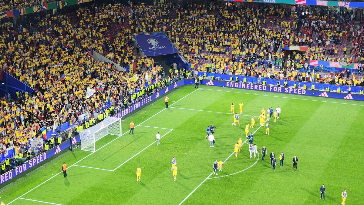 Ce s-a întâmplat la finalul meciului Belgia - România » Cum au reacționat fanii