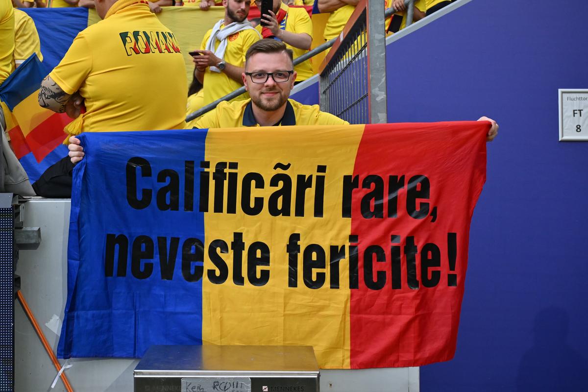 Belgia - România, atmosfera de la stadion: imagini surprinse pe străzi
