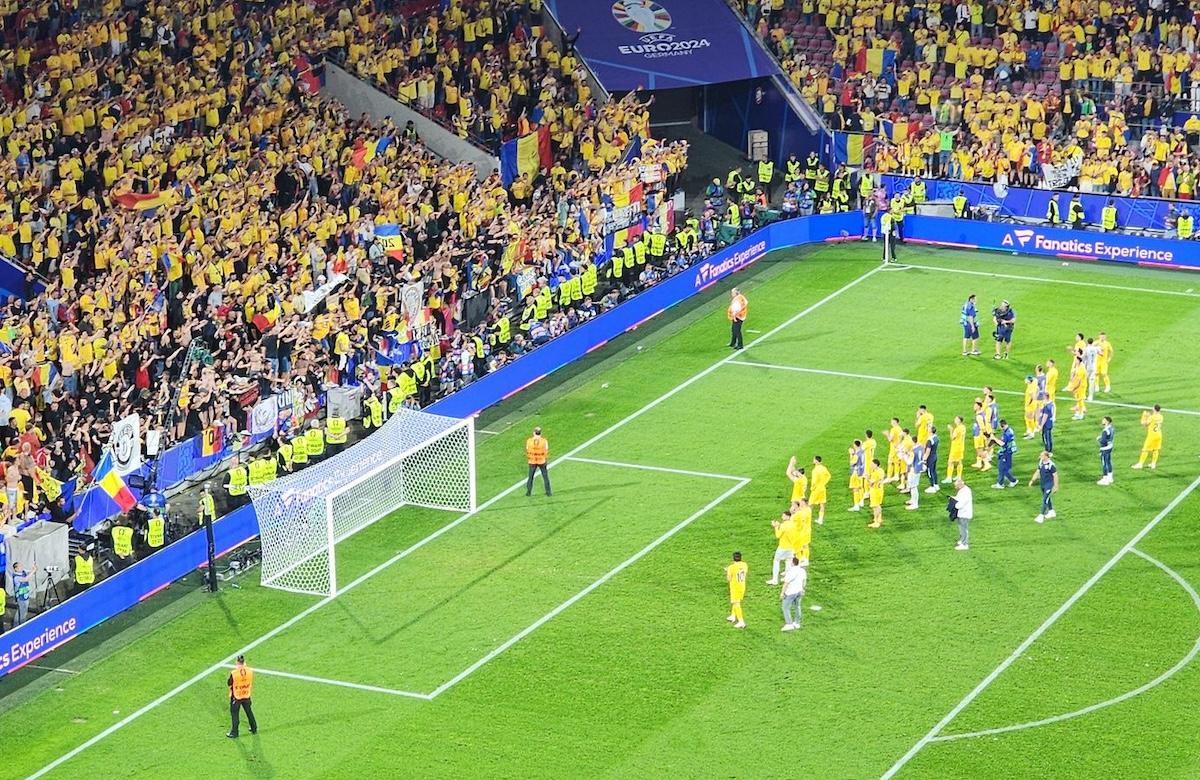 Ce s-a întâmplat la finalul meciului Belgia - România » Cum au reacționat fanii