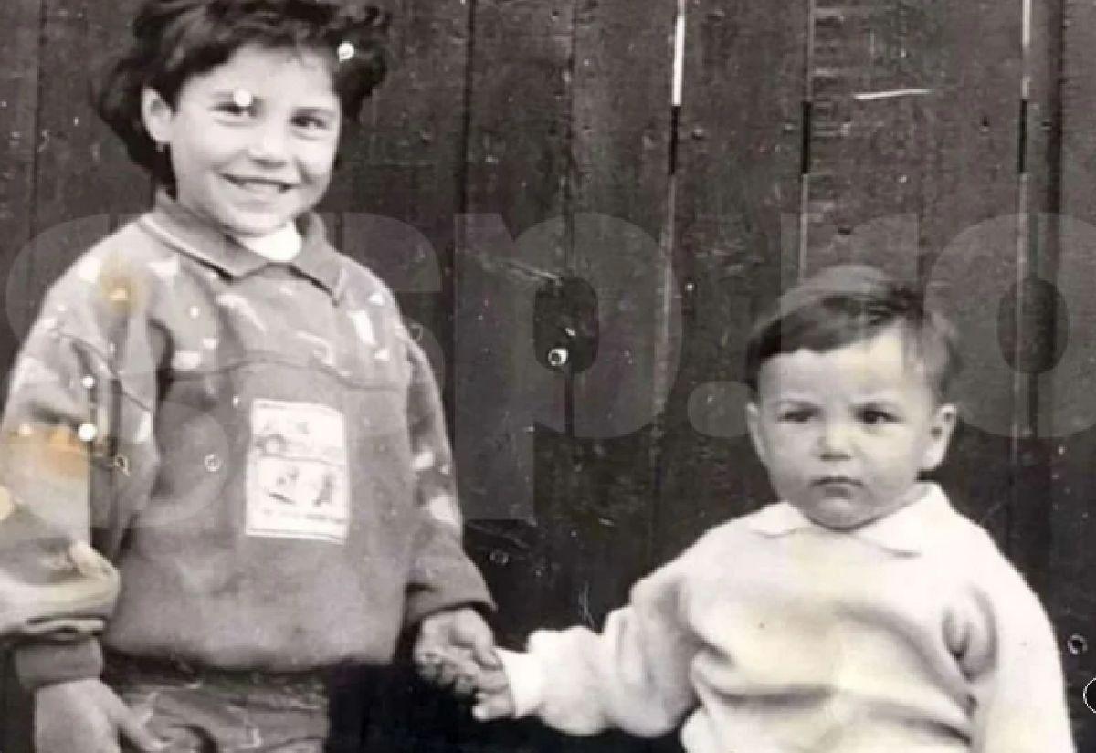 „Au făcut copiii noştri dinţi” » Fotografii de senzație cu „tricolorii” care pot scrie istorie pentru România la EURO. Îi recunoști pe toți?