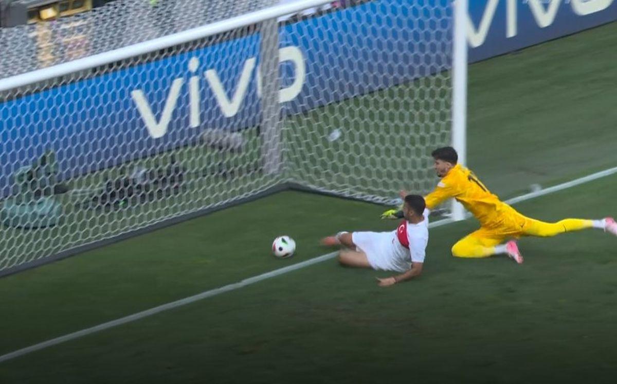 Bornă INCREDIBILĂ în prima repriză din Turcia - Portugalia! Nu s-a mai întâmplat de 20 de ani