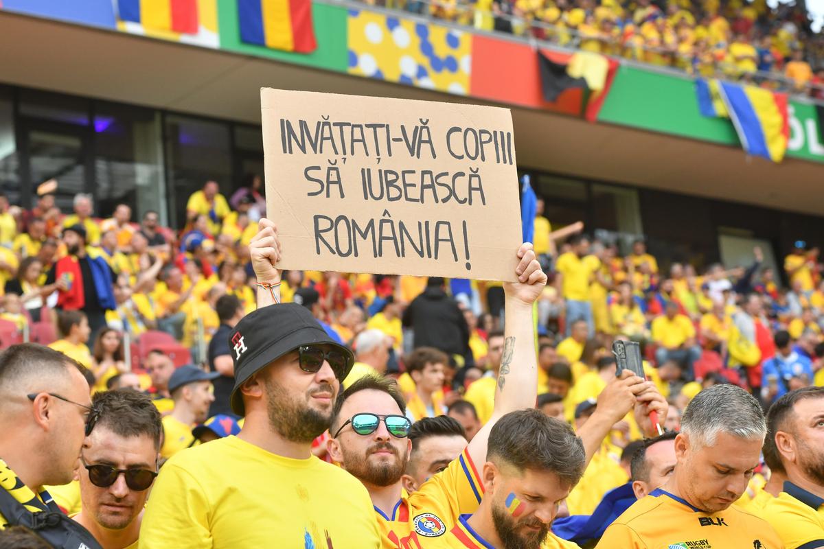 Belgia - România, atmosfera de la stadion: imagini surprinse pe străzi