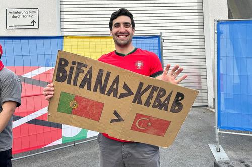 „Războiul culinar” de la Euro 2024 a continuat la Turcia - Portugalia // foto: Daniel Grigore (GSP)