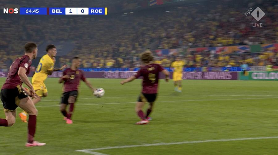 Două faze controversate în România - Belgia » „Tricolorii” au cerut penalty la două minute după golul anulat de VAR
