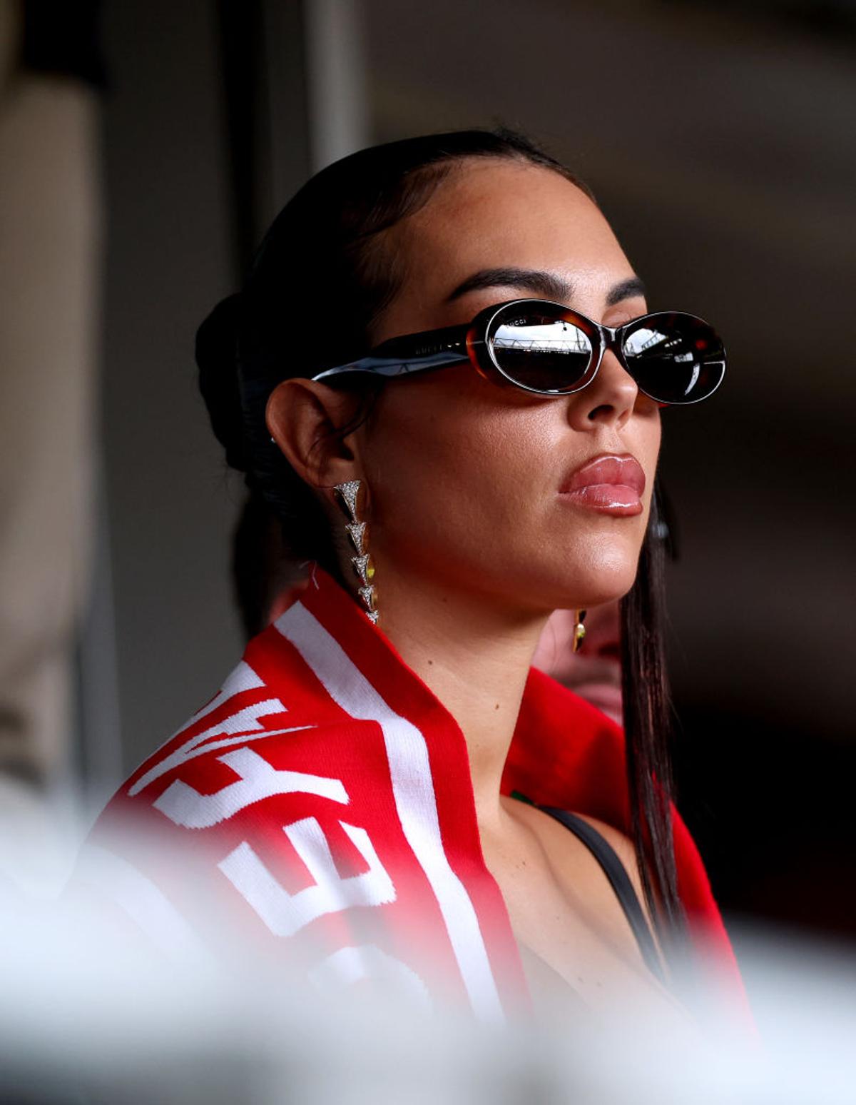 Iubita lui Cristiano Ronaldo a întors toate capetele la Dortmund! Cum a fost surprinsă în tribune la Turcia  - Portugalia