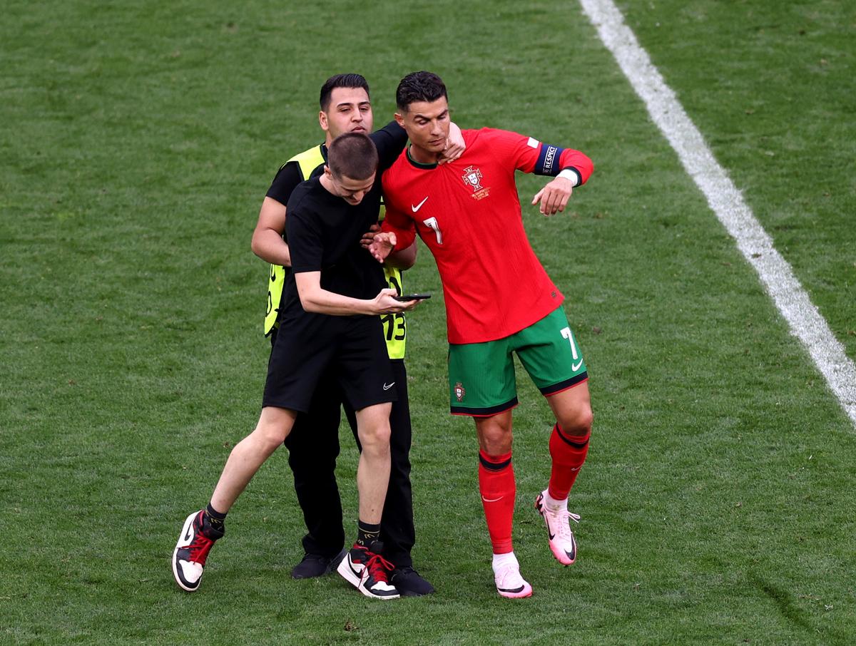 Turcia - Portugalia, întrerupt de PATRU ori din același motiv!