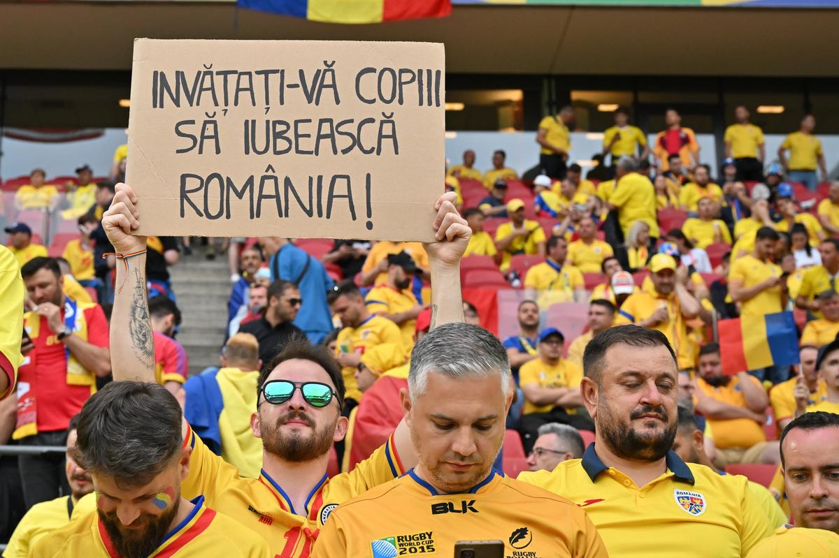 Belgia - România, atmosfera de la stadion: imagini surprinse pe străzi