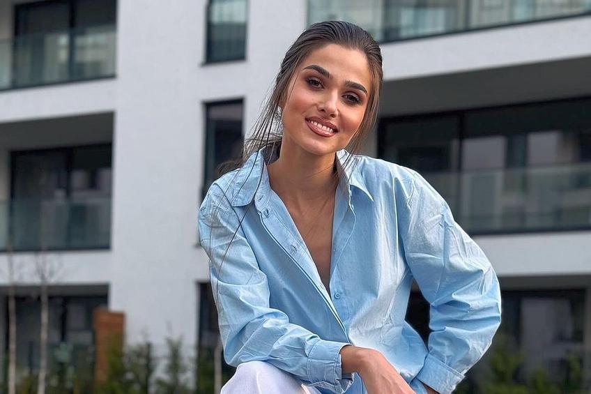 Cântăreața Theo Rose, melodie specială înainte de Belgia - România. Foto: Instagram