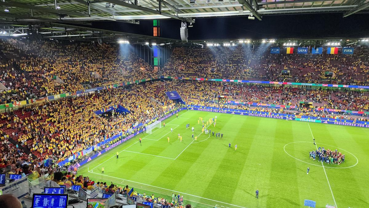 Ce s-a întâmplat la finalul meciului Belgia - România » Cum au reacționat fanii